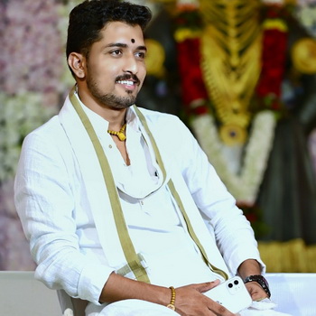 Chaitanya Maharaj Wadekar Biography